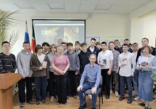 Литературно‑поэтическая встреча студентов 1‑го курса с членом Союза писателей России — Сергеем Манжелеевым