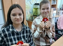 Мастер-класс по изготовлению нагрудных георгиевских ленточек